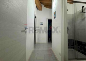 Hall / corridoio - Quadrilocale via cimone
 
9, Varese - foto 21