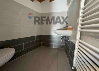 Bagno - Quadrilocale via cimone
 
9, Varese - foto 9