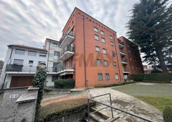 Edificio all\'aperto - Bilocale VIA CANOVA
 
31A, Varese - foto 1