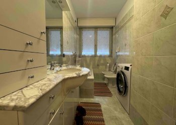 Bagno - Bilocale VIA CANOVA
 
31A, Varese - foto 6