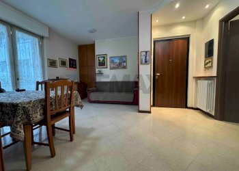 Sala da pranzo - Bilocale VIA CANOVA
 
31A, Varese - foto 17