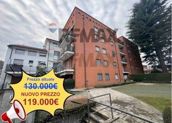 Edificio all\'aperto - Bilocale VIA CANOVA
 
31A, Varese - foto 1