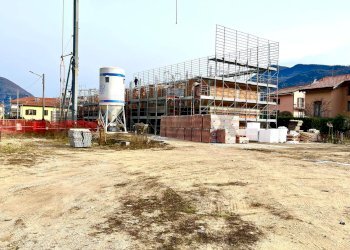 Casa all\'aperto - Villa Via San Pietro, Porto Ceresio - foto 2