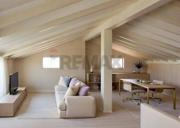 Sottotetto - Villa Via San Pietro, Porto Ceresio - foto 14