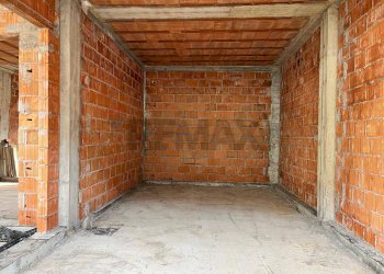 Box - Villa Via San Pietro, Porto Ceresio - foto 19