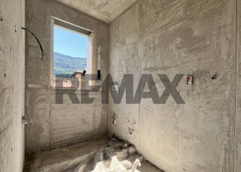 Stanza vuota - Villa Via San Pietro
 
snc, Porto Ceresio - photo 17