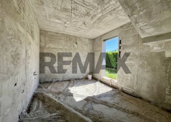 Stanza vuota - Villa Via San Pietro
 
snc, Porto Ceresio - photo 21