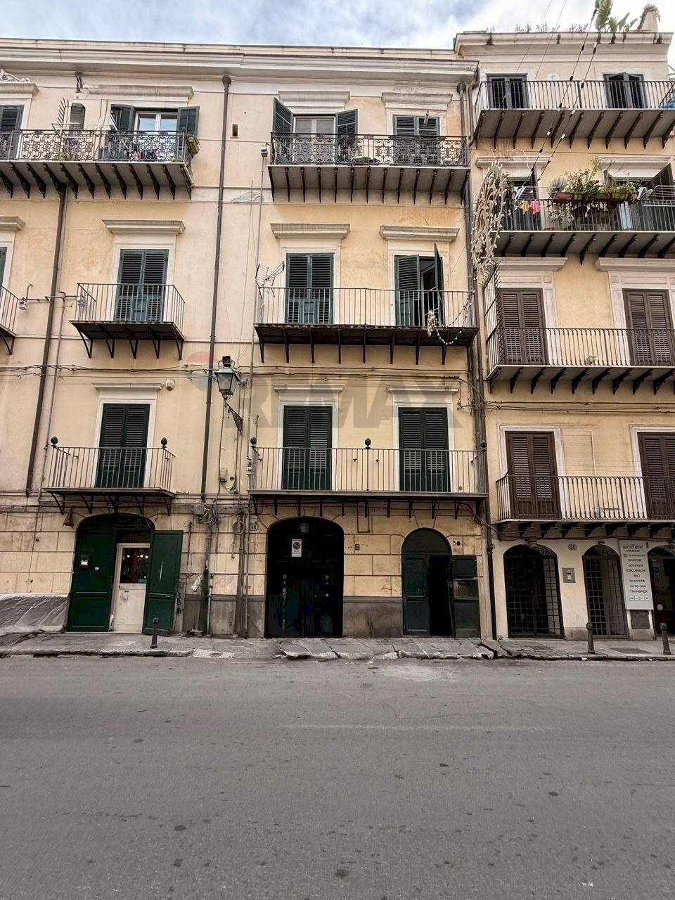 Prospetto - Quadrilocale Via Vittorio Emanuele
 
48, Palermo - foto 2