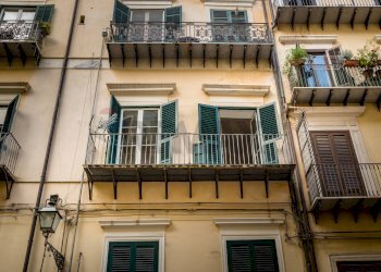 Edificio all\'aperto - Quadrilocale Via Vittorio Emanuele
 
48, Palermo - foto 1