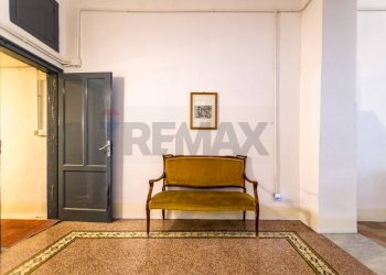 Ingresso - Quadrilocale Via Vittorio Emanuele
 
48, Palermo - foto 5