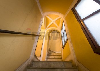 Scale - Quadrilocale Via Vittorio Emanuele
 
48, Palermo - foto 40