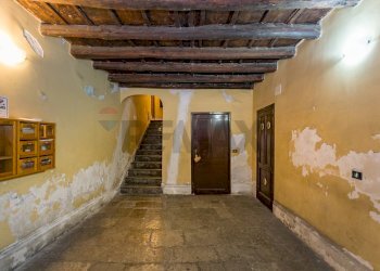 Ricezione / Lobby - Quadrilocale Via Vittorio Emanuele
 
48, Palermo - foto 42