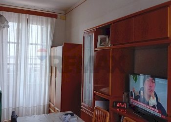 Camera / camera da letto - Stabile - Palazzo Via Del Rotolo
6, Catania - foto 4