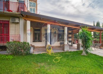 Casa all\'aperto - Trilocale VIA SARDEGNA
 
21, Belpasso - foto 19