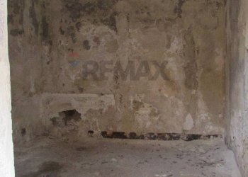 Stanza vuota - Villa corso umberto
 
17, Bronte - foto 17