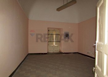 Stanza vuota - Villa corso umberto
 
17, Bronte - foto 20