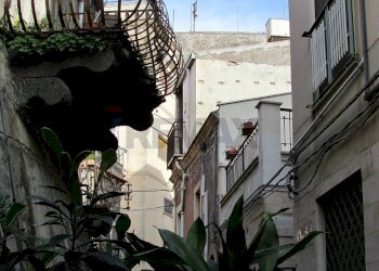 Edificio all\'aperto - Villa corso umberto
 
17, Bronte - foto 26