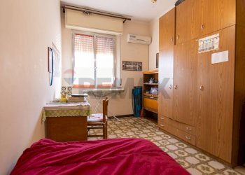 Camera / camera da letto - Quadrilocale Via Acquicella
 
64, Catania - foto 19