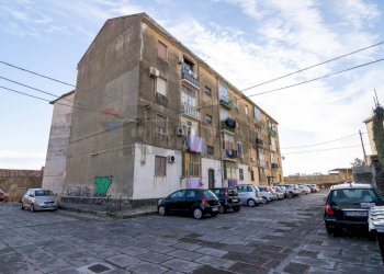 Edificio all\'aperto - Quadrilocale Via Acquicella
 
64, Catania - foto 27