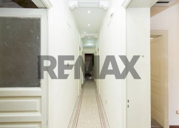 Hall / corridoio - Apartment Via Pietro Toselli
 
40, Catania - photo 12