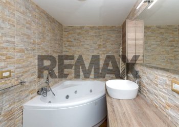 Bagno - Apartment Via Pietro Toselli
 
40, Catania - photo 34