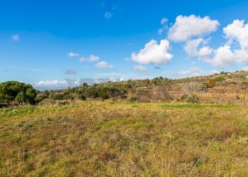Vista delle montagne - Terreno agricolo Contrada Guardia Majo
 
snc, Biancavilla - foto 16