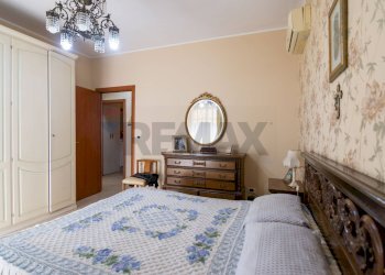 Camera / camera da letto - Quadrilocale Via Angelina Damiani Lanza
 
24, Giarre - foto 17