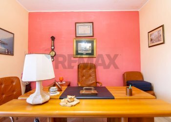 Sala da pranzo - Quadrilocale Via Angelina Damiani Lanza
 
24, Giarre - foto 25