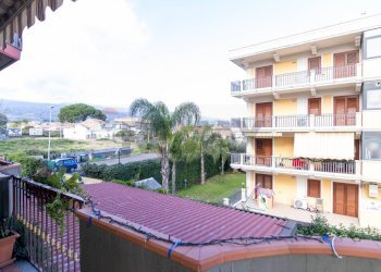 Edificio all\'aperto - Quadrilocale Via Angelina Damiani Lanza
 
24, Giarre - foto 48