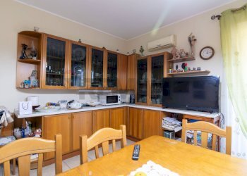 Cucina - Quadrilocale Via Angelina Damiani Lanza
 
24, Giarre - foto 64