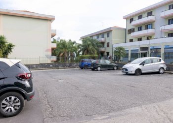 Edificio all\'aperto - Quadrilocale Via Angelina Damiani Lanza
 
24, Giarre - foto 90