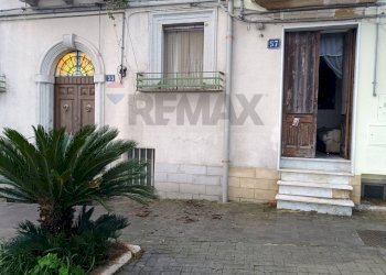 Edificio all\'aperto - Appartamento VIALE REGINA ELENA
 
57, Caltagirone - foto 12