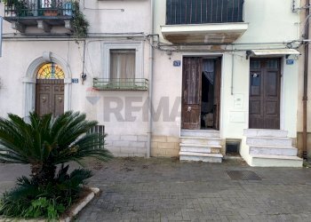 Edificio all\'aperto - Appartamento VIALE REGINA ELENA
 
57, Caltagirone - foto 20