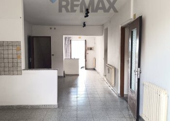 Stanza vuota - Appartamento VIALE REGINA ELENA
 
57, Caltagirone - foto 9