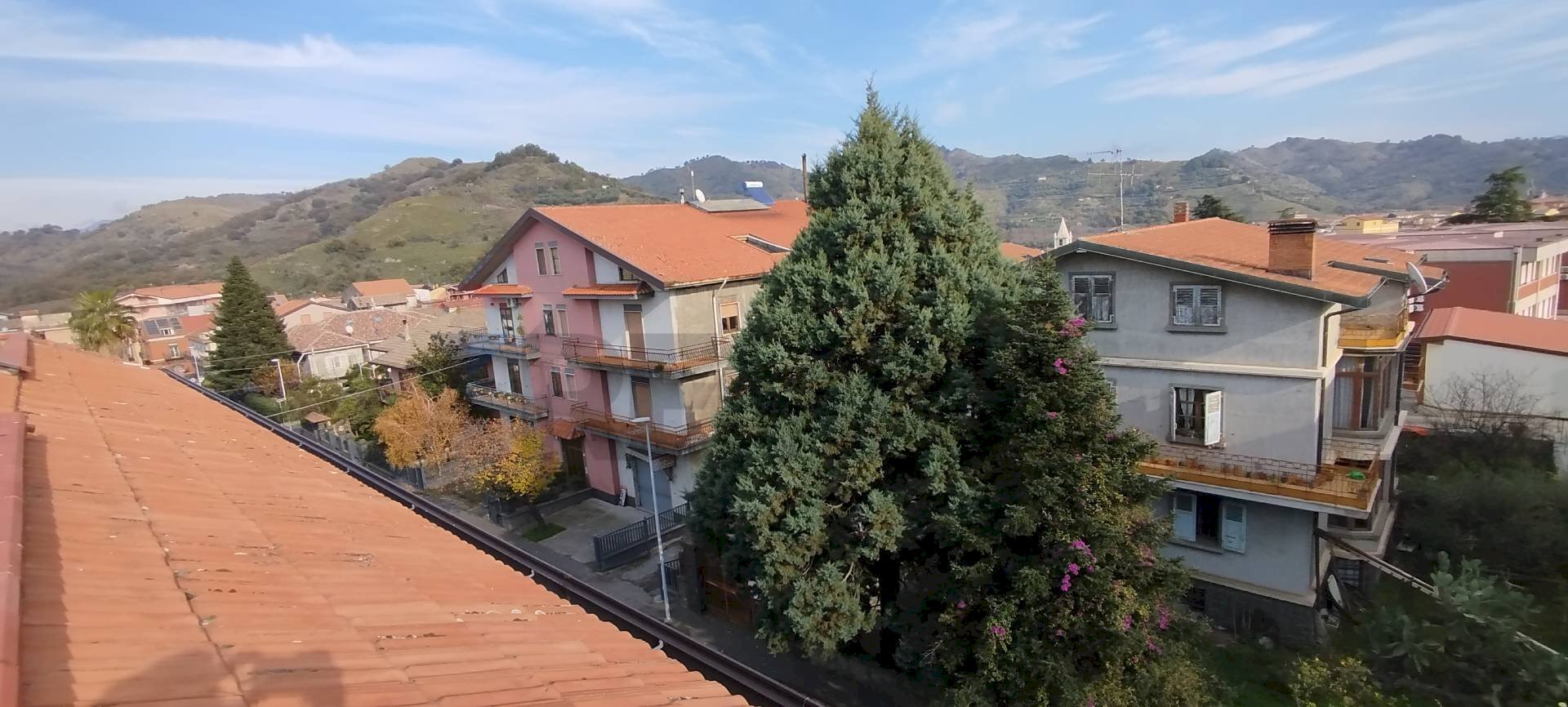 Casa all\'aperto - Casa indipendente Via Francesco Messina
30, Linguaglossa - foto 2