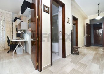 Hall / corridoio - Quadrilocale Via Luigi Pirandello
 
35, Sant'Agata di Militello - foto 34