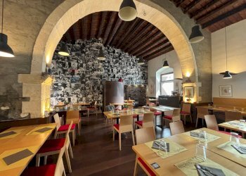 Sala da pranzo - Locale Commerciale via salvatore la rosa
72, Noto - foto 26