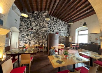 Sala da pranzo - Locale Commerciale via salvatore la rosa
72, Noto - foto 27