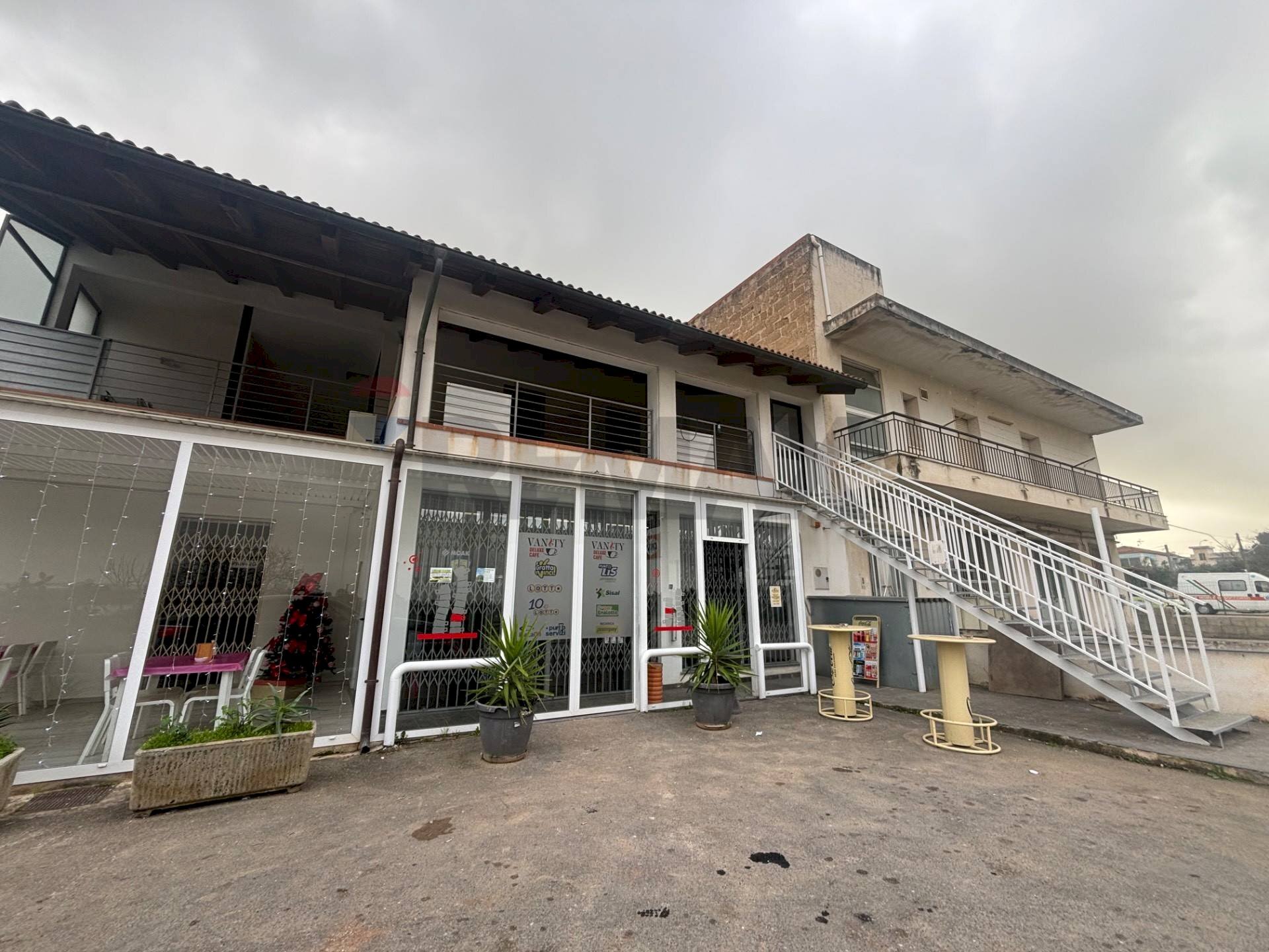 Casa all\'aperto - Attività Commerciale via Piave
 
sn, Comiso - foto 1