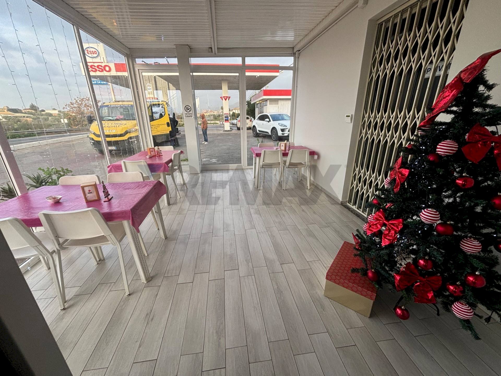 Non correlato - Attività Commerciale via Piave
 
sn, Comiso - foto 2