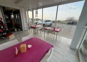 Sala da pranzo - Attività Commerciale via Piave
 
sn, Comiso - foto 3