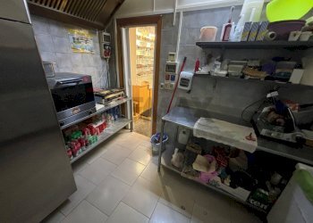 Dispensa di stoccaggio - Attività Commerciale via Piave
 
sn, Comiso - foto 11