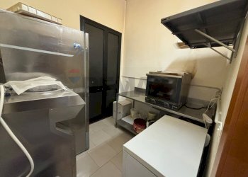 Soggiorno - Attività Commerciale via Piave
 
sn, Comiso - foto 12