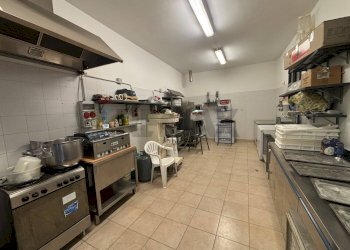 Cucina - Attività Commerciale via Piave
 
sn, Comiso - foto 24