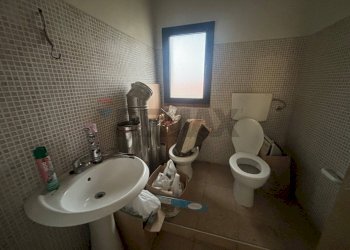 Bagno - Attività Commerciale via Piave
 
sn, Comiso - foto 27