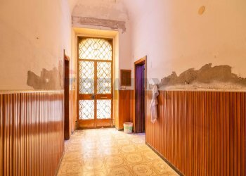 Hall / corridoio - Casa indipendente Catania - foto 9