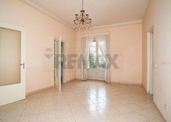 Stanza vuota - Casa indipendente VIA MAURI
 
3, Aci Bonaccorsi - foto 15