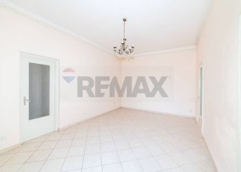 Stanza vuota - Casa indipendente VIA MAURI
 
3, Aci Bonaccorsi - foto 17