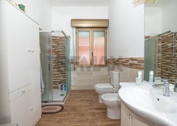 Bagno - Casa semi indipendente Via Alfieri
 
21, Priolo Gargallo - foto 7