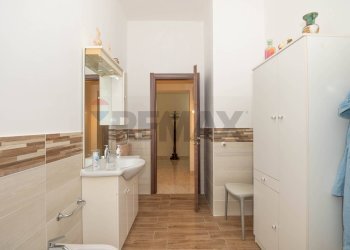 Bagno - Casa semi indipendente Via Alfieri
 
21, Priolo Gargallo - foto 8